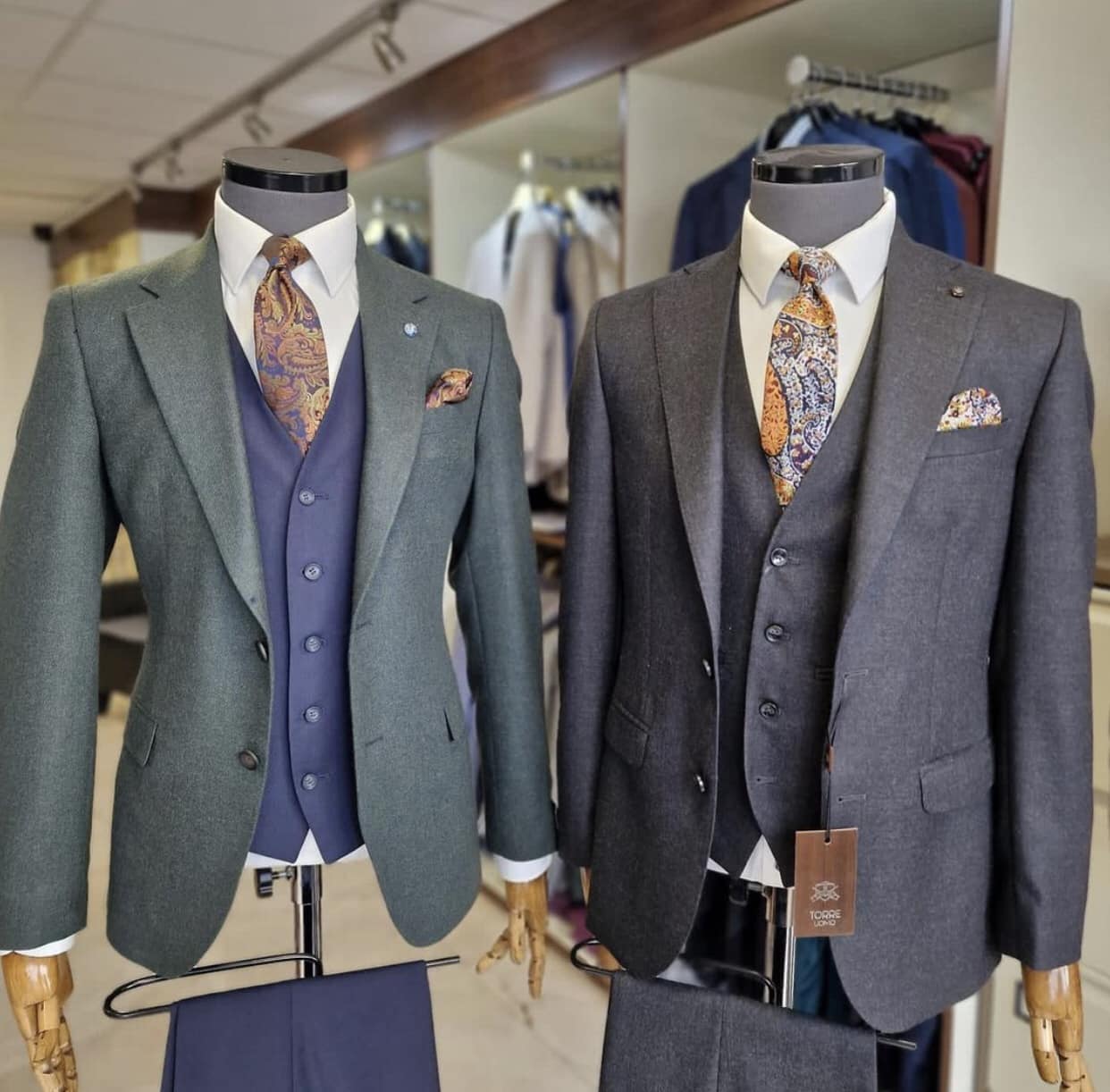 How to Choose Mens Formal Wear Stores for Fantastic Clothing?
